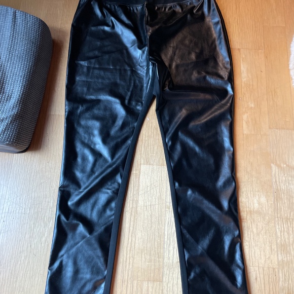 Berek Soft and Sassy Legging Size XL - Picture 2 of 4